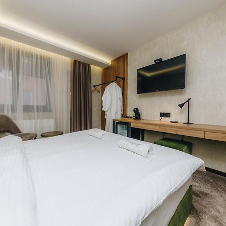 Boutique Luxury Apartments Крагуєваць Екстер'єр фото