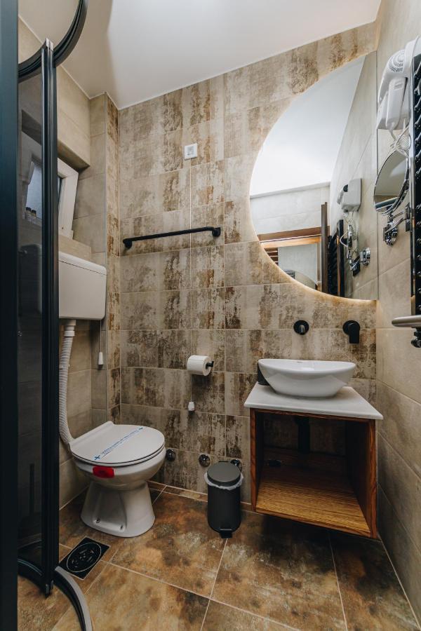 Boutique Luxury Apartments Крагуєваць Екстер'єр фото