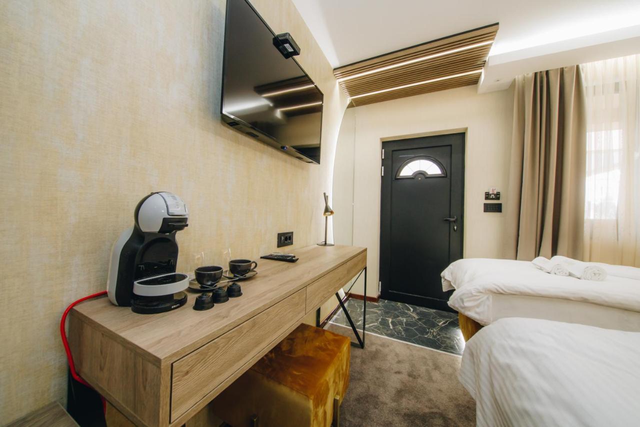Boutique Luxury Apartments Крагуєваць Екстер'єр фото