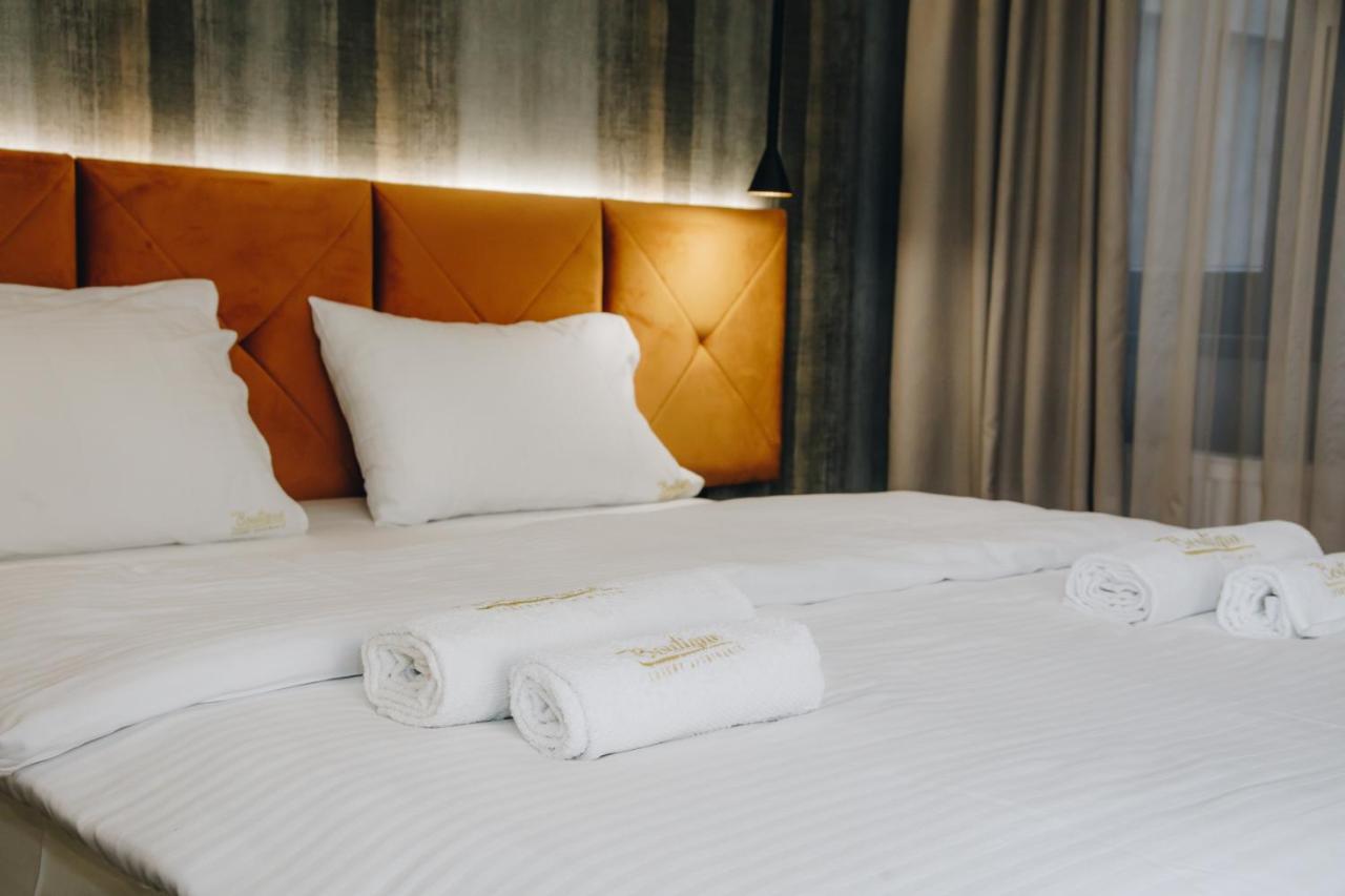 Boutique Luxury Apartments Крагуєваць Екстер'єр фото
